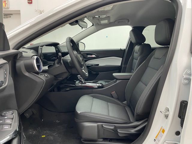 New 2026 Chevrolet Trax LT image 8