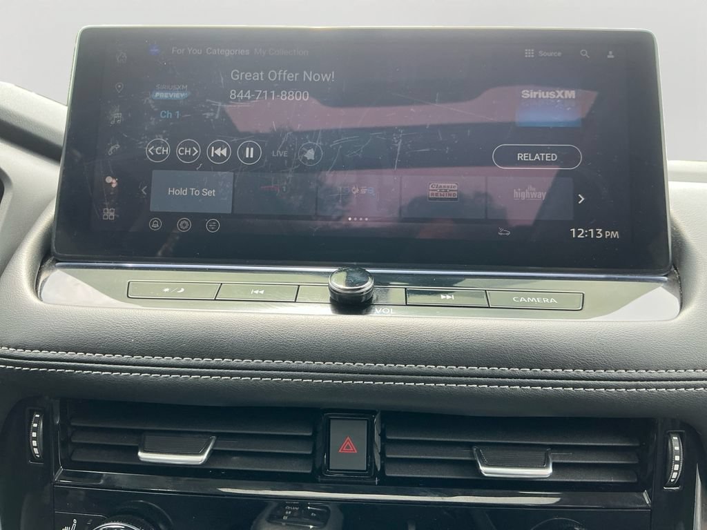 Used 2025 Nissan Rogue Platinum FWD image 18