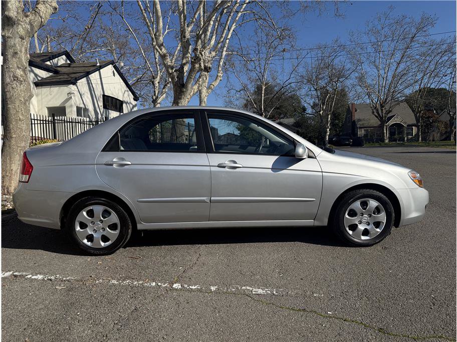 Used 2008 Kia Spectra EX image 8