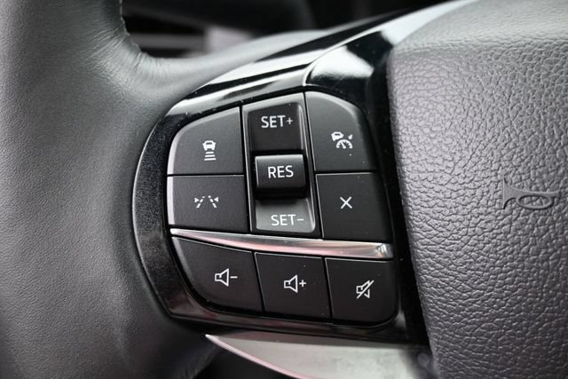 Certified 2025 Ford Explorer Platinum w/ LUX Leather Package AWD/4WD image 19