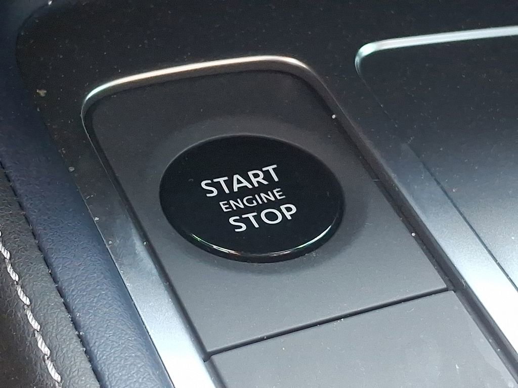 Used 2026 INFINITI QX60 Sport w/ Dark Cargo Package image 24