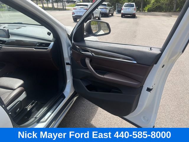 Used 2016 BMW X1 xDrive28i AWD/4WD image 11