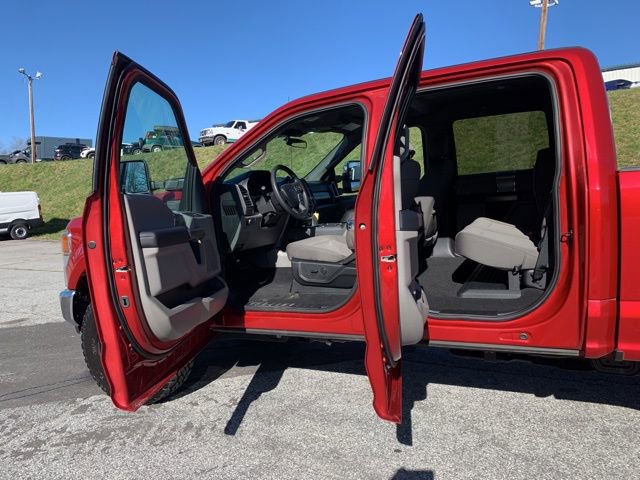 Certified 2021 Ford F350 XLT w/ Tremor Off-Road Package image 18