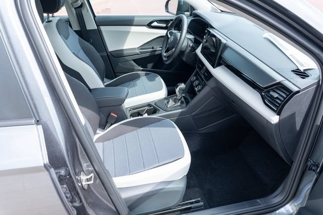 New 2026 Volkswagen Taos S FWD image 41