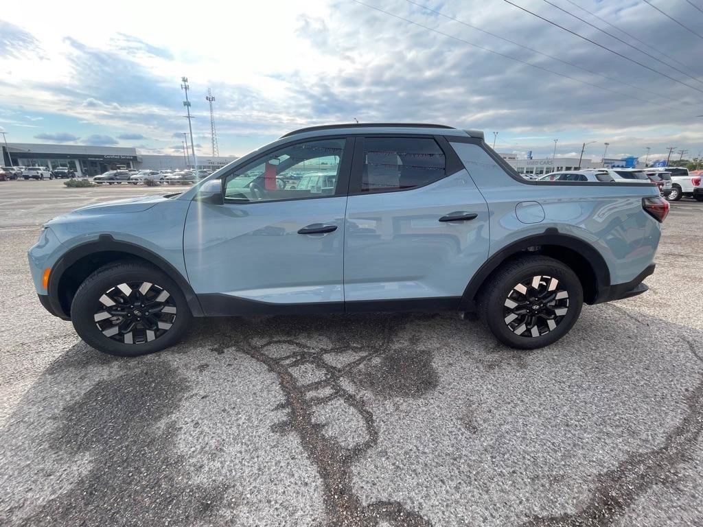 Used 2025 Hyundai Santa Cruz SEL FWD image 4