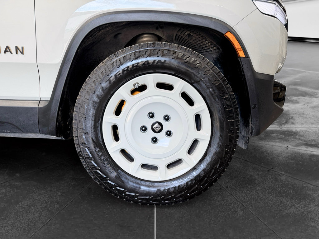 Used 2025 Rivian R1T Adventure Tri AWD/4WD image 34
