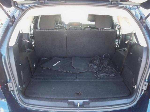 Used 2015 Dodge Journey SXT w/ Flexible Seating Group image 16