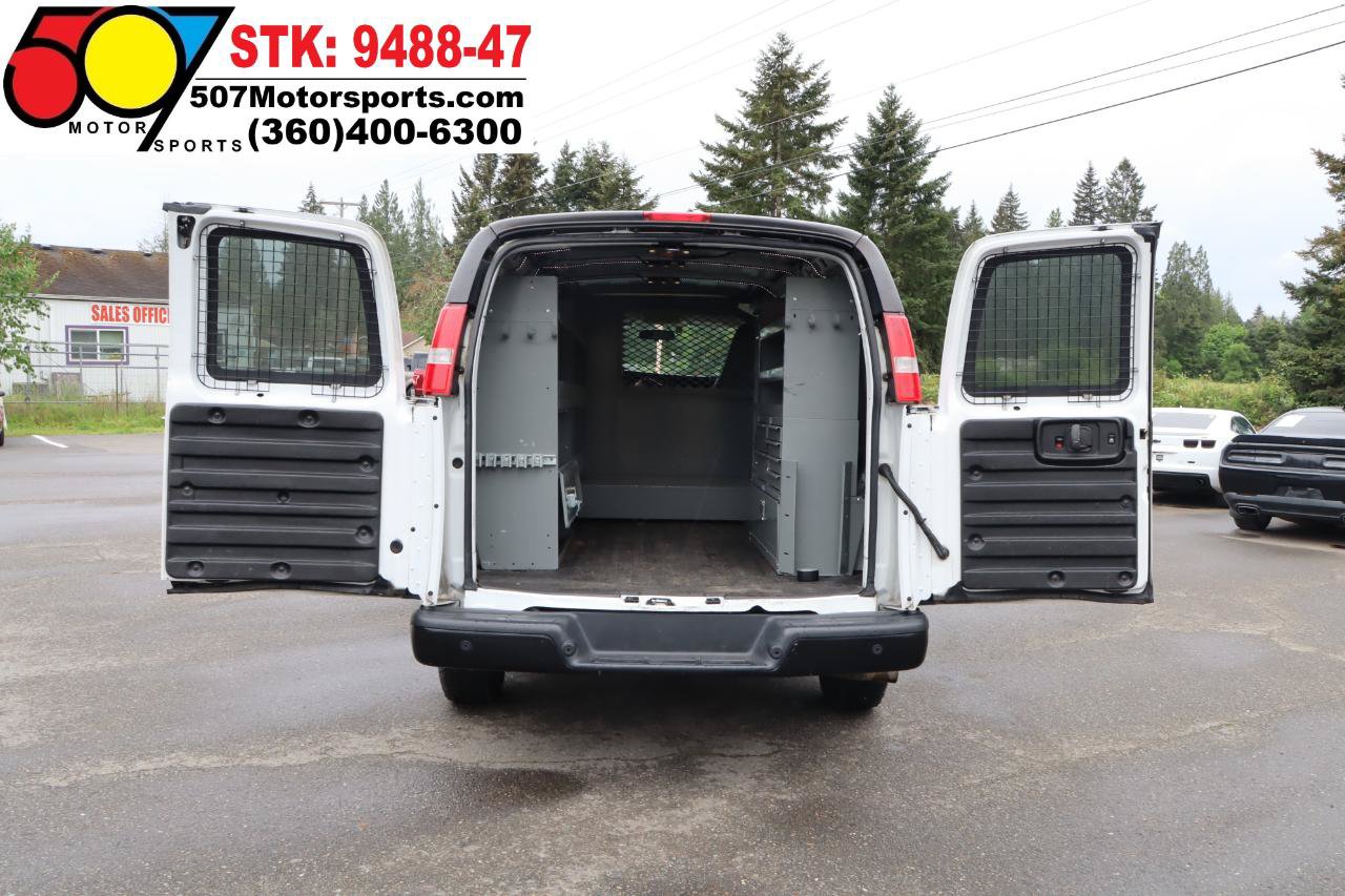 Used 2016 GMC Savana 3500 RWD image 11