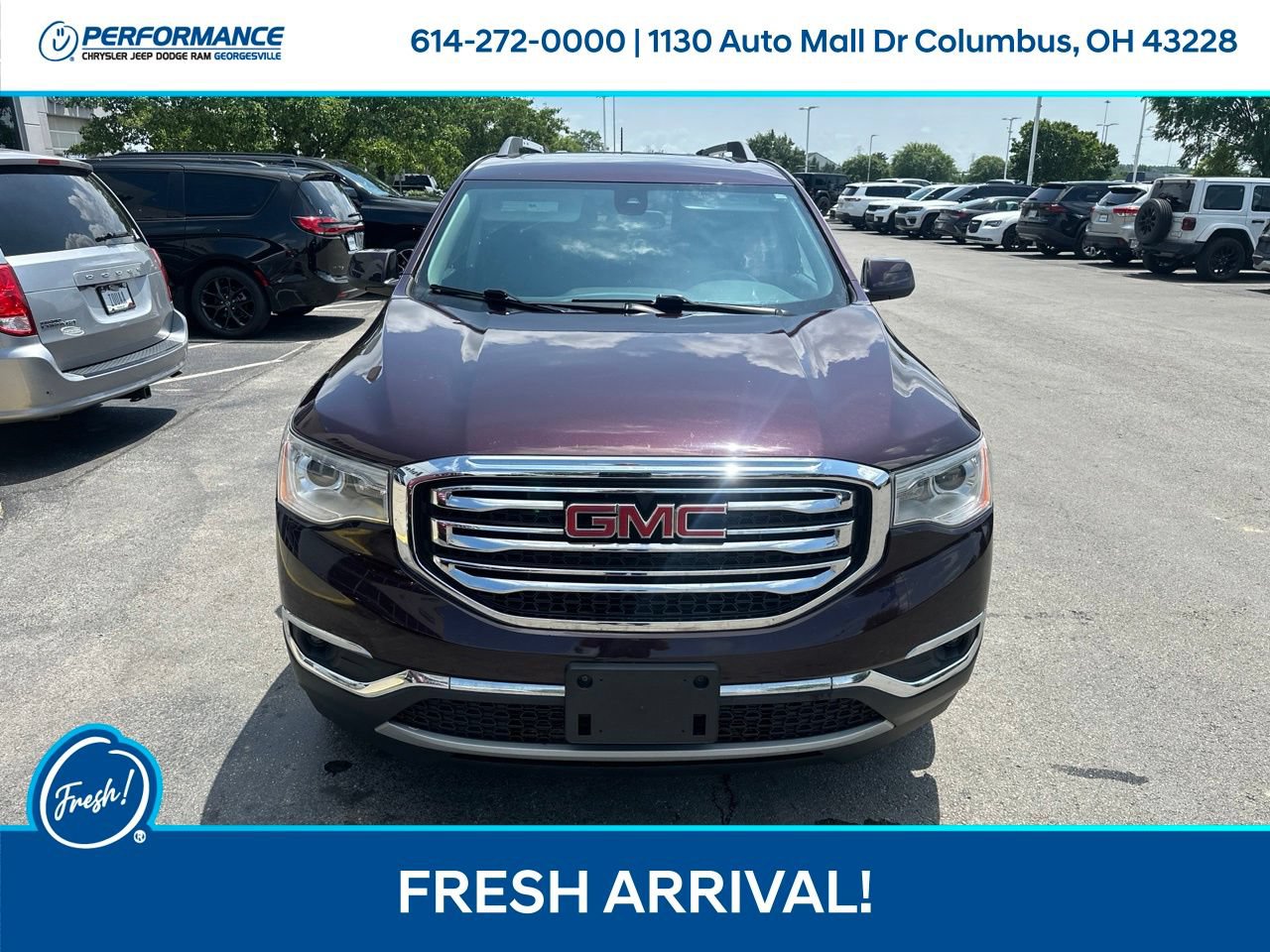 Used 2018 GMC Acadia SLT w/ LPO, Floor Liner Package FWD image 9