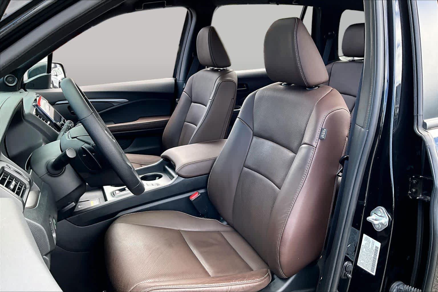 Used 2024 Honda Passport EX-L image 8