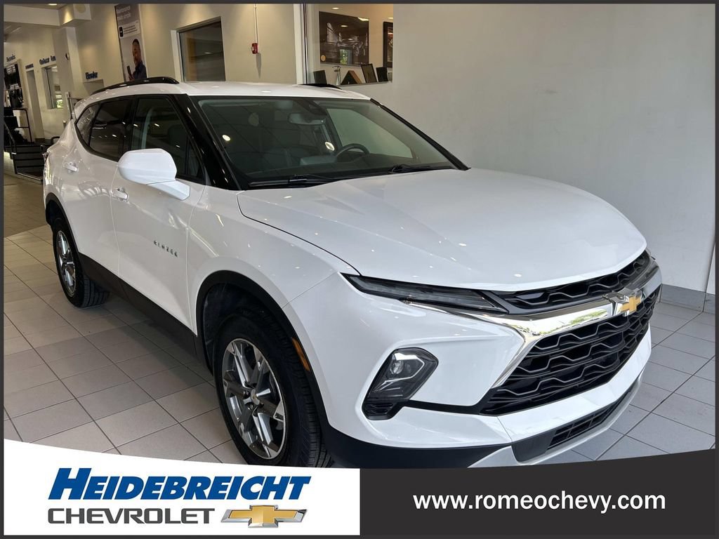 Used 2024 Chevrolet Blazer LT w/ Convenience Package AWD/4WD image 1