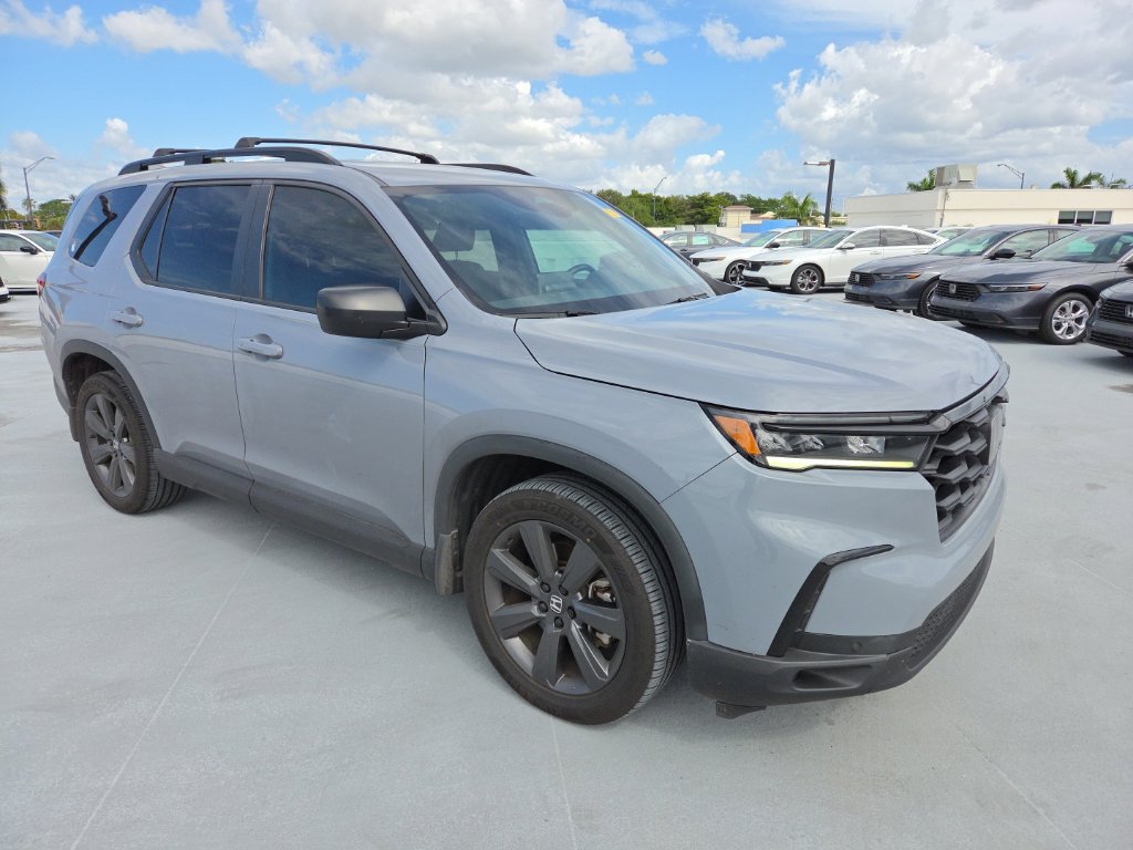 Used 2025 Honda Pilot Sport
