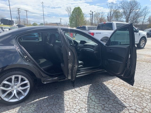 Used 2020 Acura ILX image 11