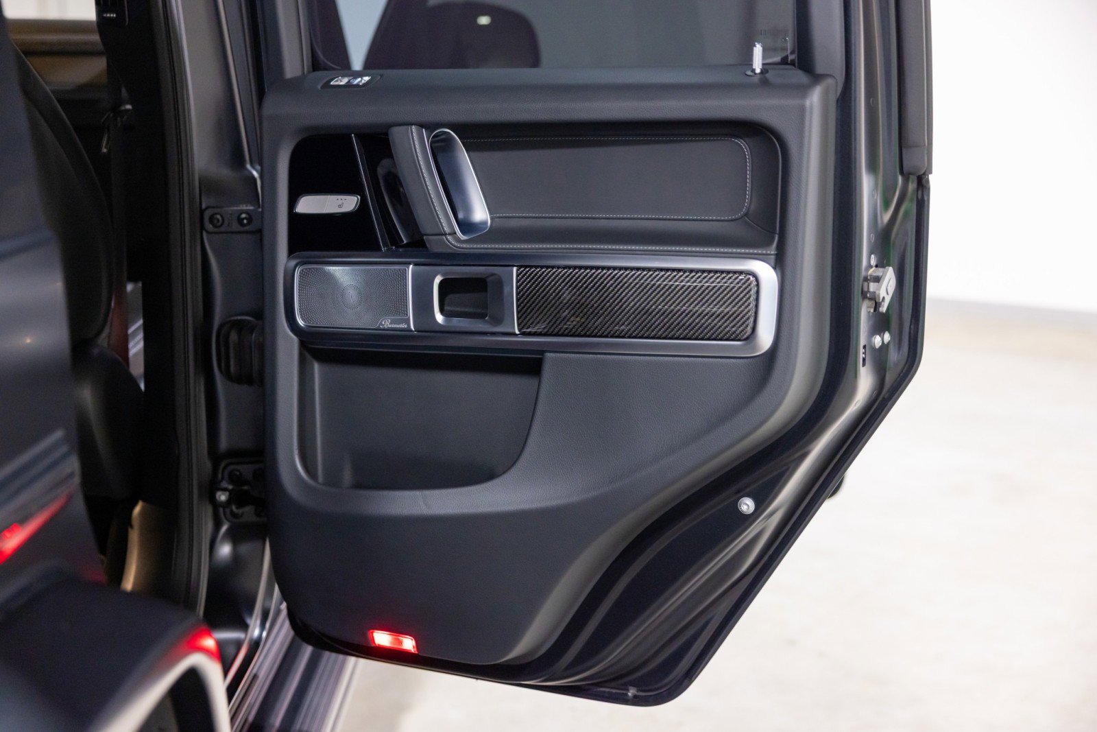 Used 2025 Mercedes-Benz G 63 AMG 4MATIC image 28