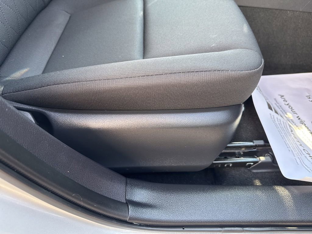 Certified 2025 Toyota Corolla LE image 25