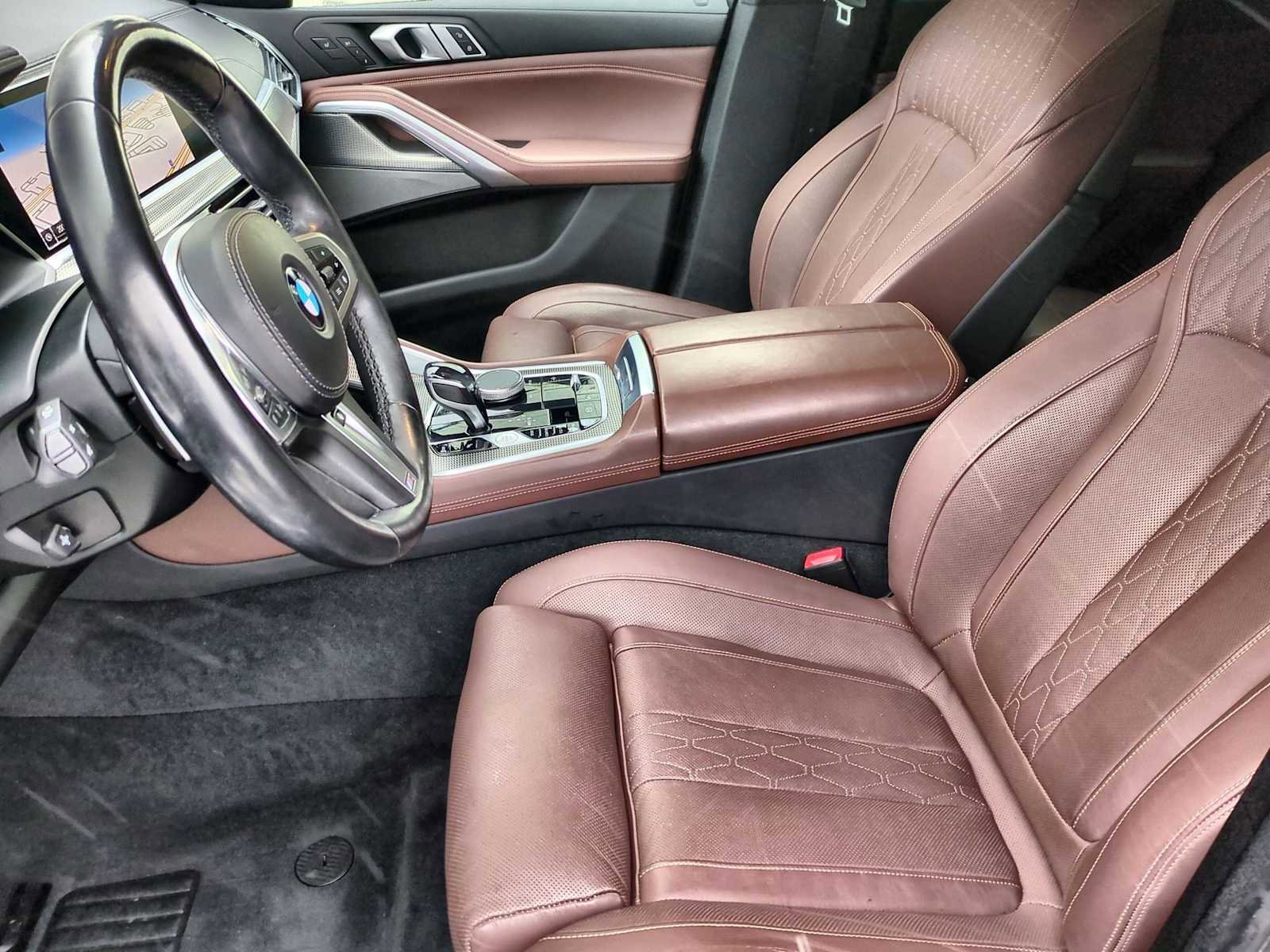 Used 2021 BMW X6 xDrive40i w/ M Sport Package image 16