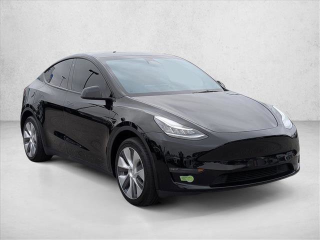 Used 2023 Tesla Model Y Long Range AWD/4WD image 3