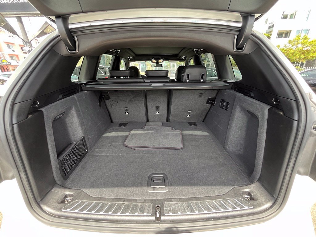 Used 2024 BMW X3 sDrive30i w/ M Sport Package RWD image 18