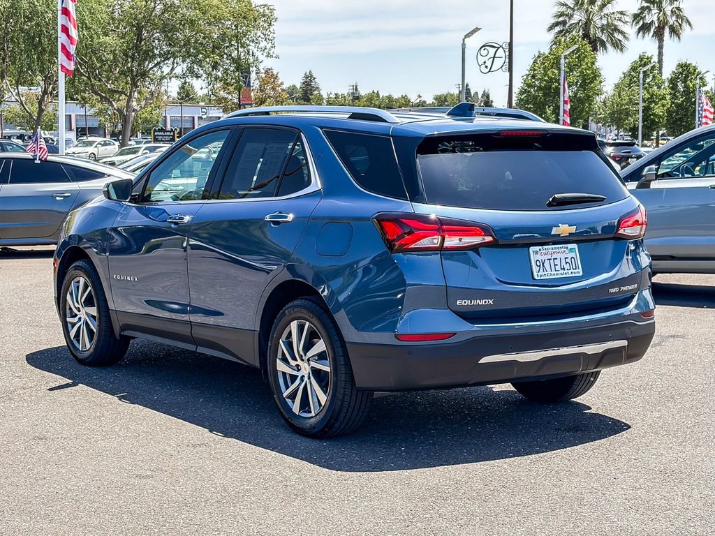 Used 2024 Chevrolet Equinox Premier w/ LPO, Floor Liner Package AWD/4WD image 2