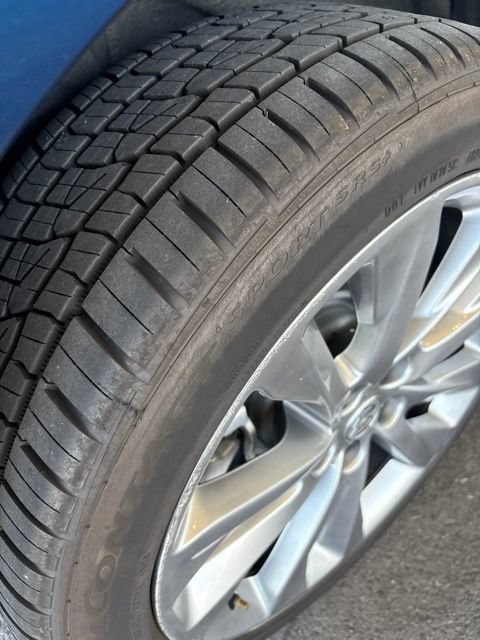 Used 2023 Buick Envision Avenir FWD image 12