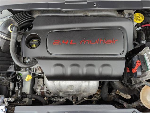 Used 2018 Jeep Compass Latitude AWD/4WD image 22