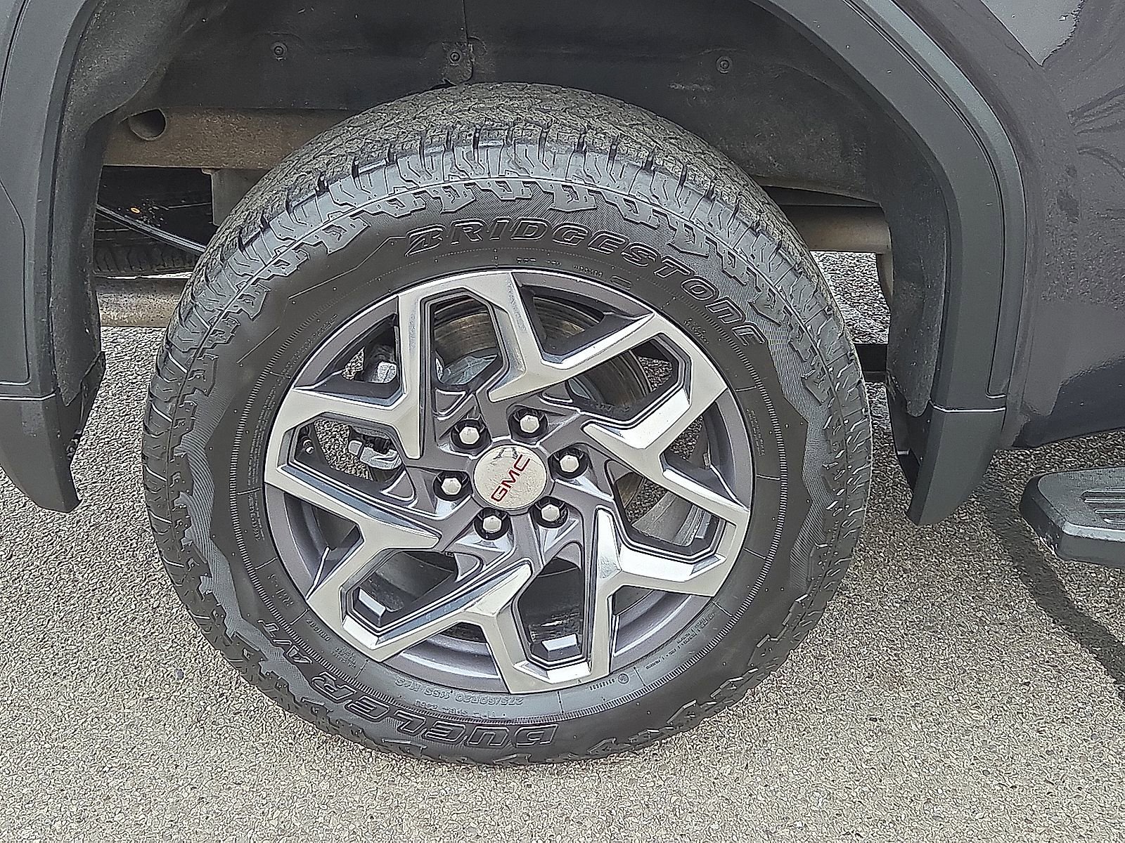 Used 2025 GMC Sierra 1500 SLT w/ SLT Premium Plus Package AWD/4WD image 7