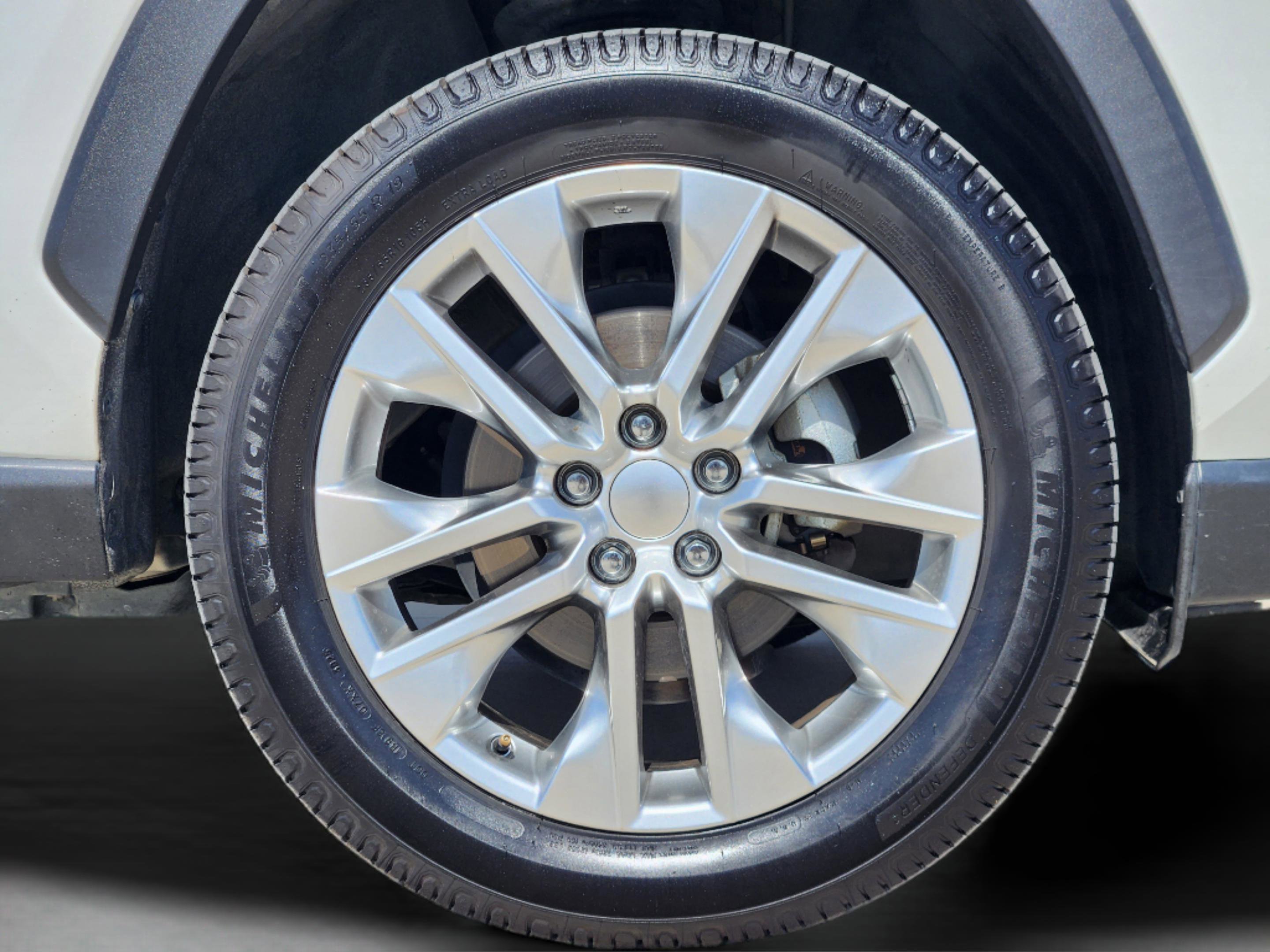 Used 2022 Toyota RAV4 Limited image 11