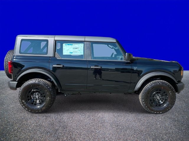 New 2026 Ford Bronco 4-Door w/ Sasquatch Package AWD/4WD image 2