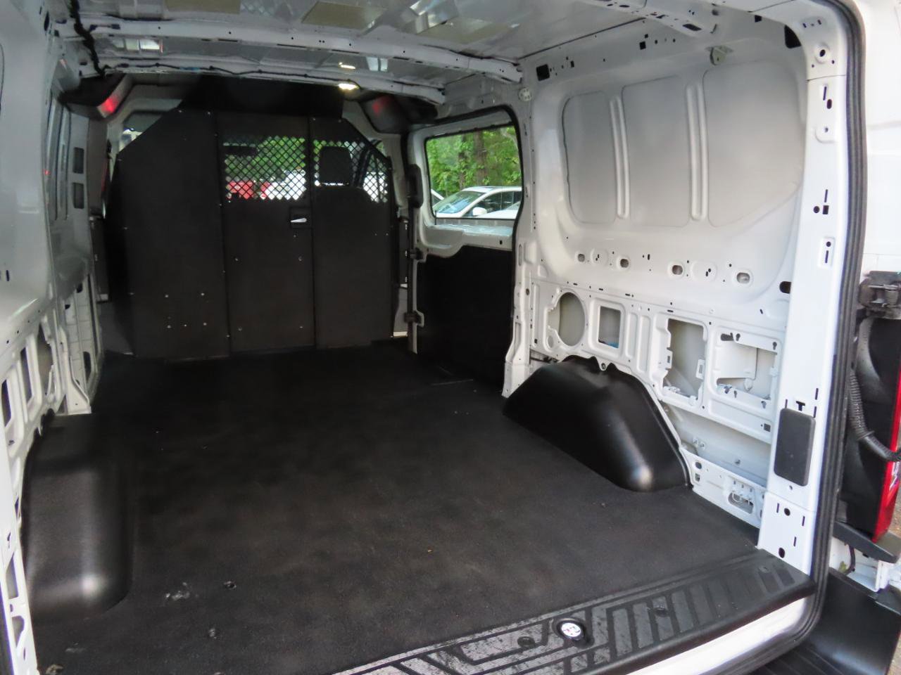 Used 2015 Ford Transit 150 130 Low Roof RWD image 12