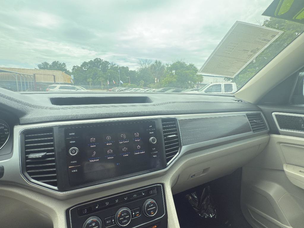 Used 2019 Volkswagen Atlas SE w/ Towing Package FWD image 13