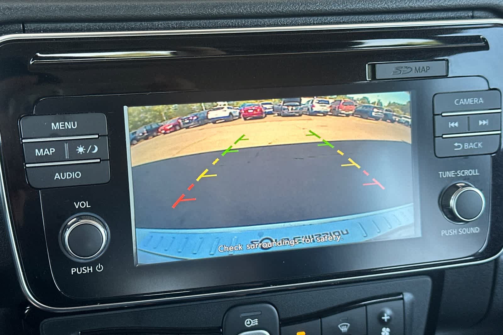 Used 2018 Nissan Leaf SV w/ SV Technology Package FWD image 20