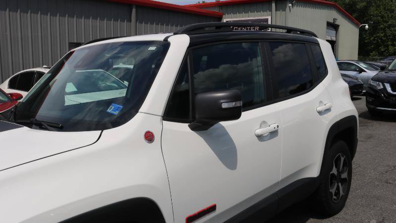 Used 2021 Jeep Renegade Trailhawk AWD/4WD image 4