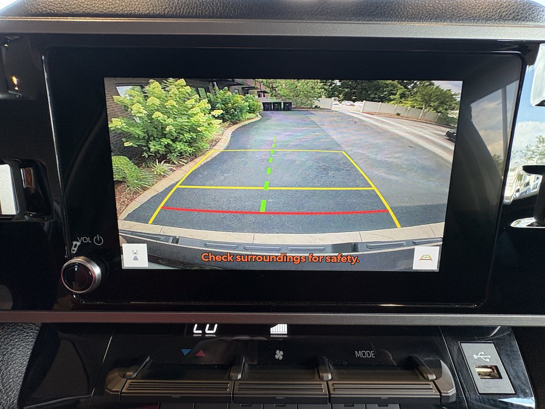 Used 2024 Toyota Tundra SR5 w/ SR5 Convenience Package AWD/4WD image 18
