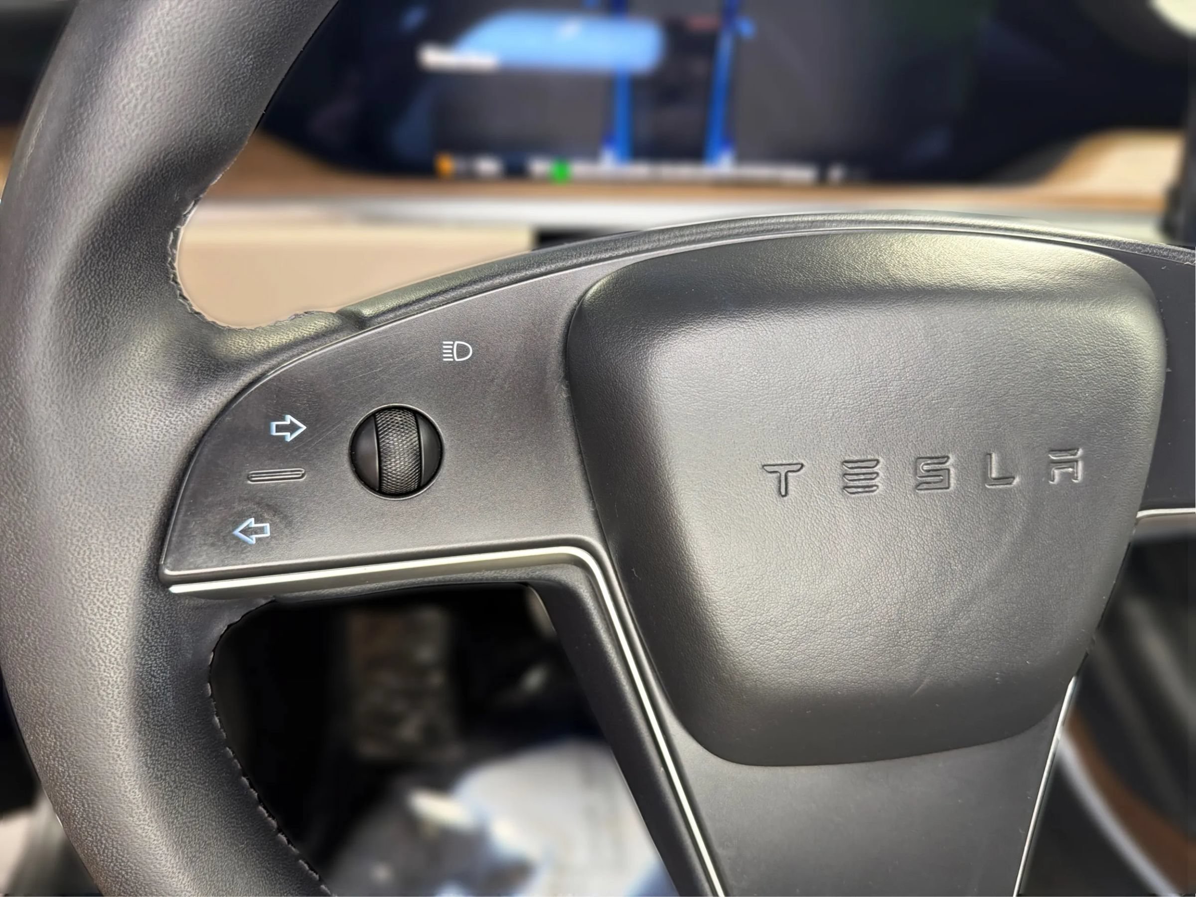 Used 2023 Tesla Model S Standard Range AWD/4WD image 32
