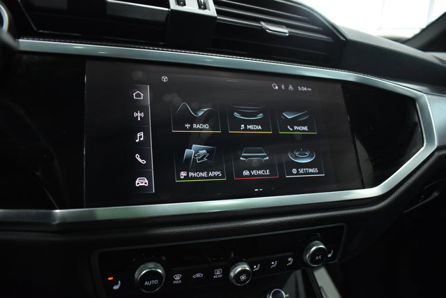 Used 2022 Audi Q3 2.0T Premium Plus w/ Premium Plus Package image 20