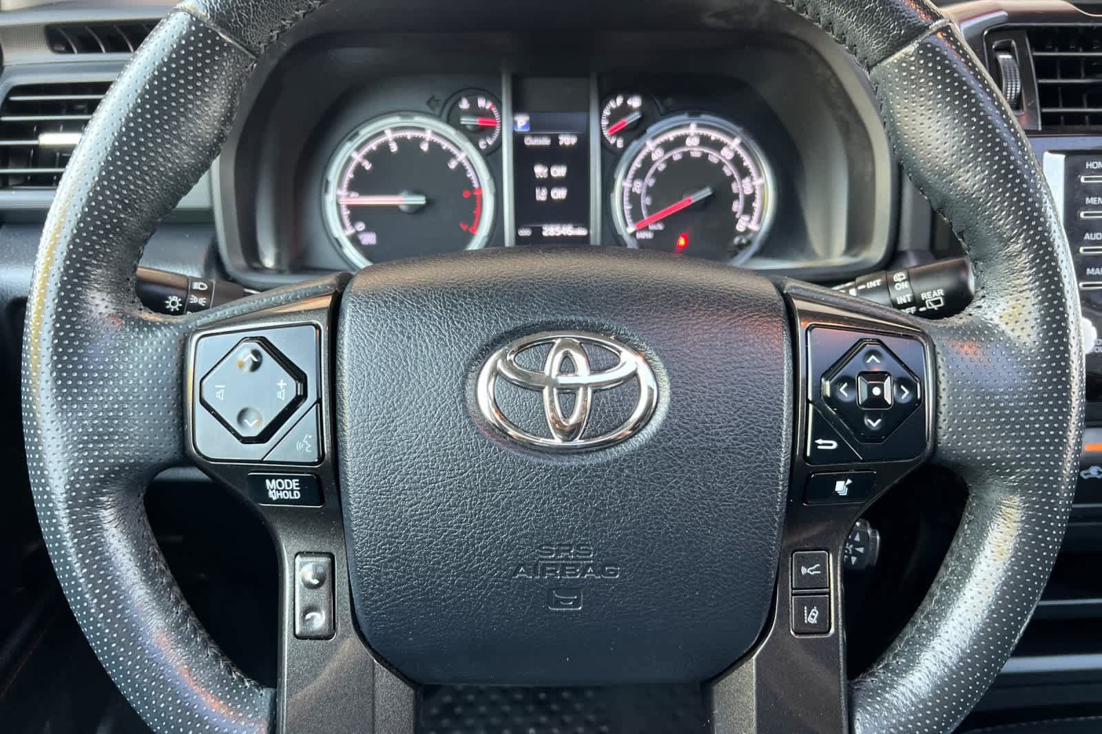 Used 2023 Toyota 4Runner TRD Off-Road Premium w/ Moonroof Package AWD/4WD image 26