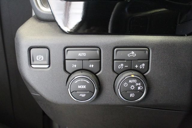 Used 2026 Chevrolet Silverado 1500 RST w/ RST Select Package AWD/4WD image 11