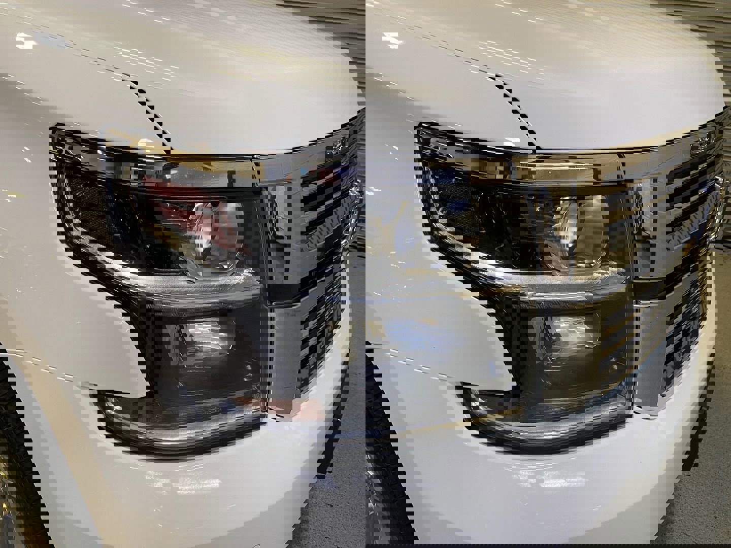 Used 2017 Chevrolet Suburban Premier image 9