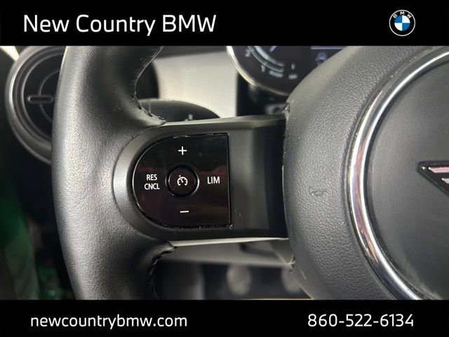 Used 2023 MINI Cooper 2-Door Hardtop image 15
