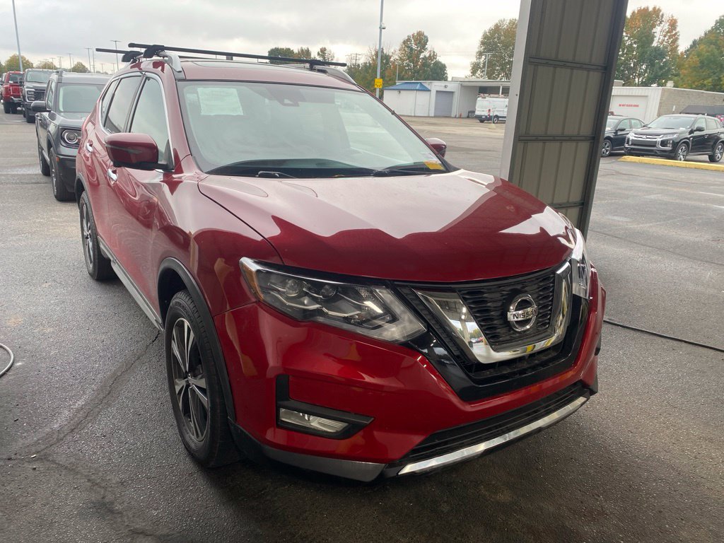 Used 2017 Nissan Rogue SL w/ SL Premium Package