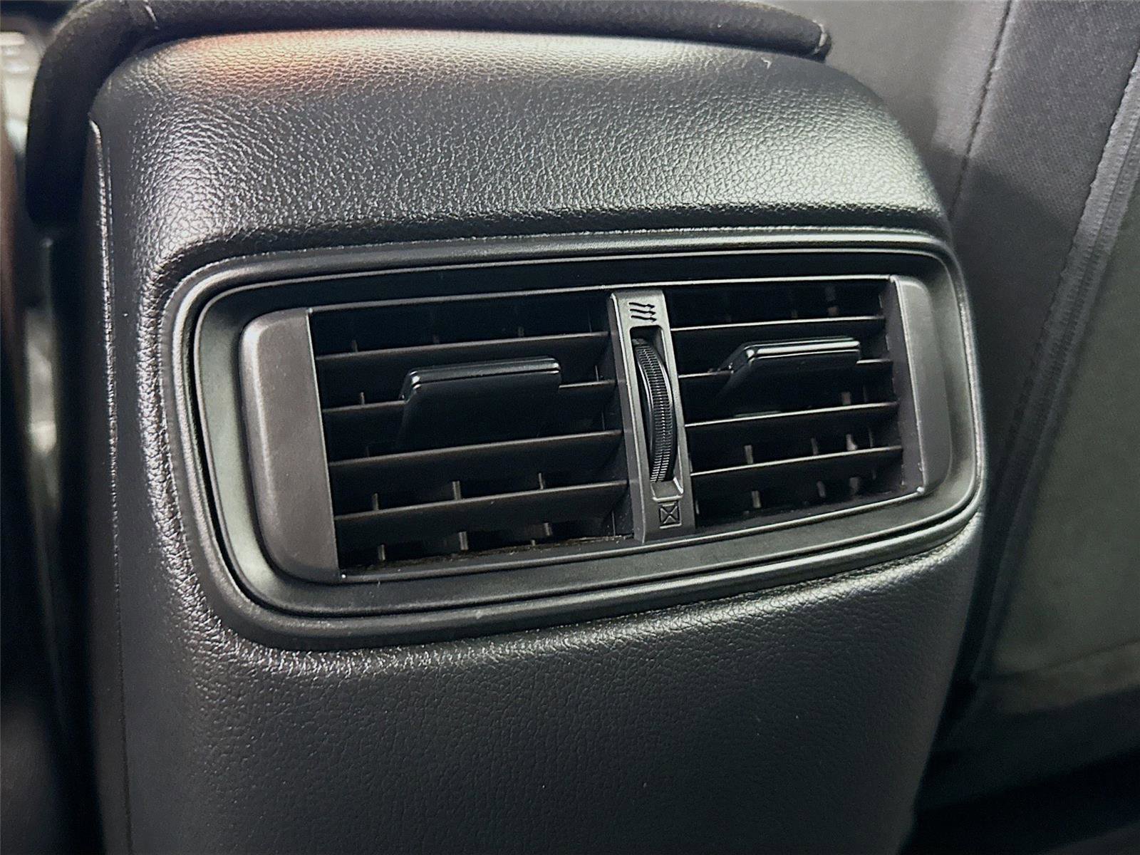 Used 2021 Honda CR-V Special Edition image 25