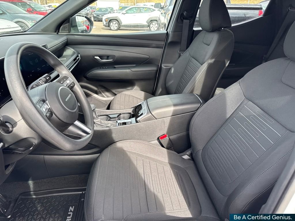 Certified 2025 Hyundai Santa Cruz SE image 32