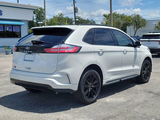 Certified 2023 Ford Edge ST-Line AWD/4WD image 6