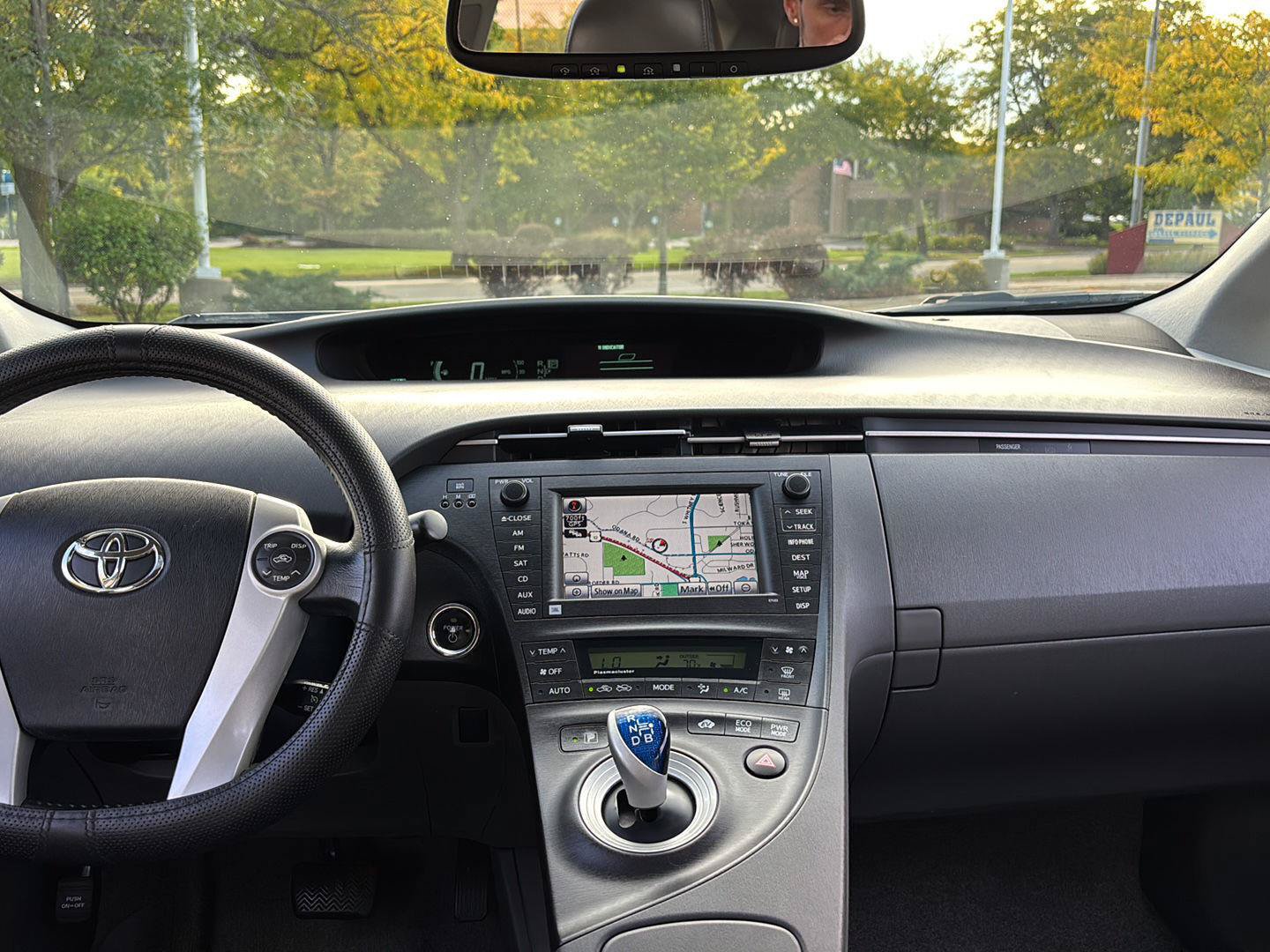 Used 2010 Toyota Prius Four w/ Solar Roof Pkg FWD image 18
