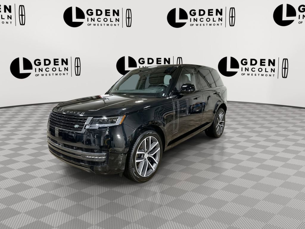 Used 2025 Land Rover Range Rover Autobiography image 4