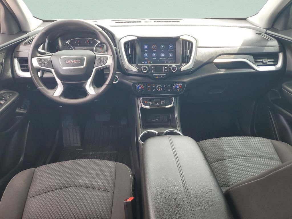 Used 2024 GMC Terrain SLE w/ Driver Convenience Package FWD image 11