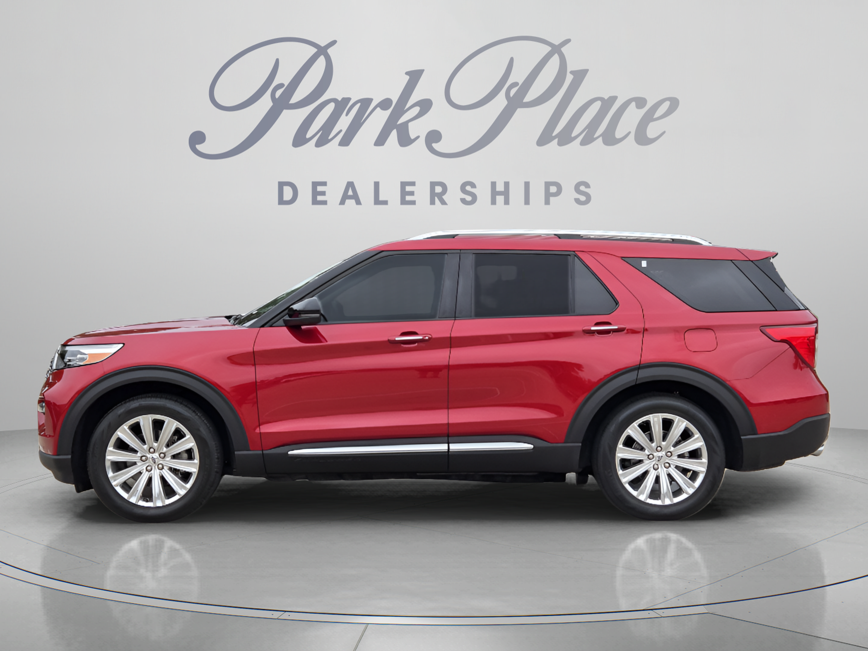 Used 2020 Ford Explorer Limited RWD image 2