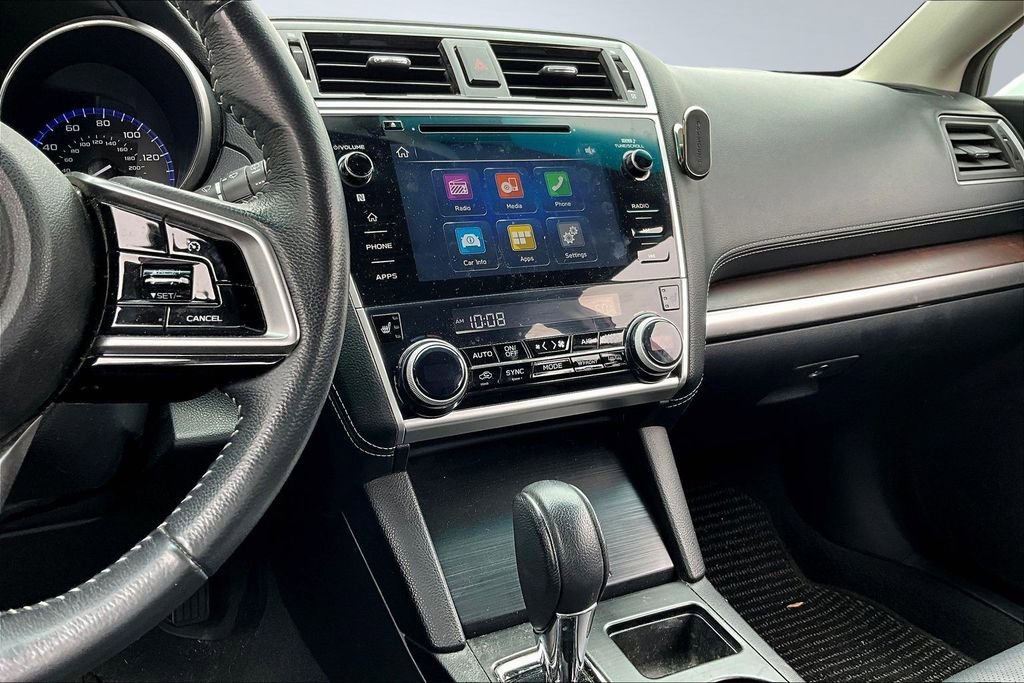 Used 2018 Subaru Outback 2.5i Limited w/ Popular Package #2 image 9