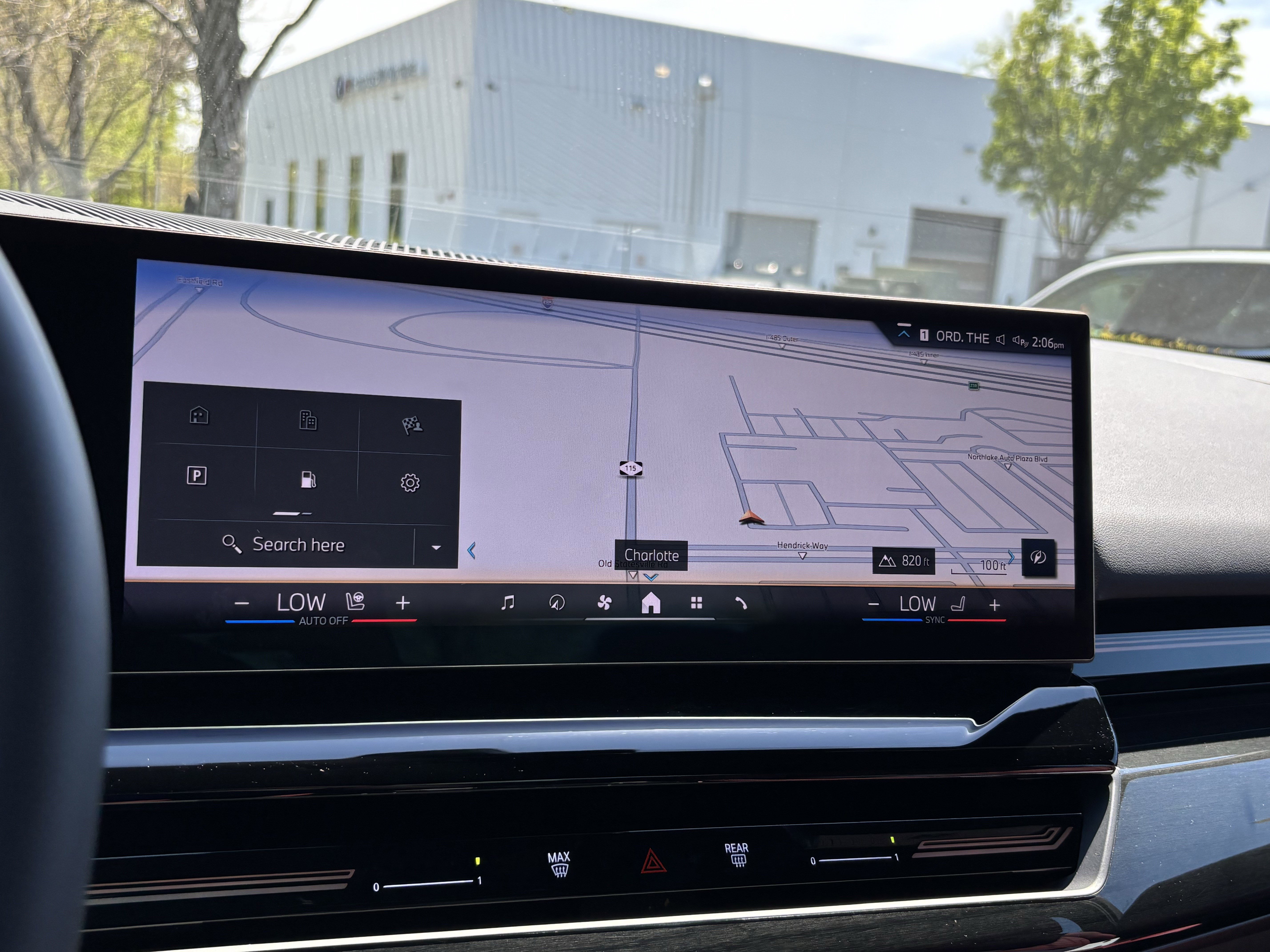 Certified 2025 BMW 530i image 25