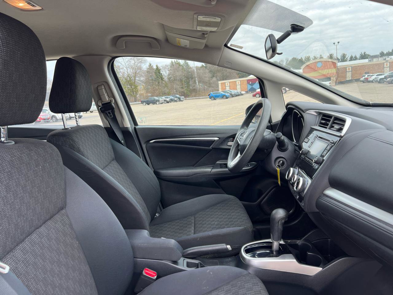 Used 2015 Honda Fit LX image 38